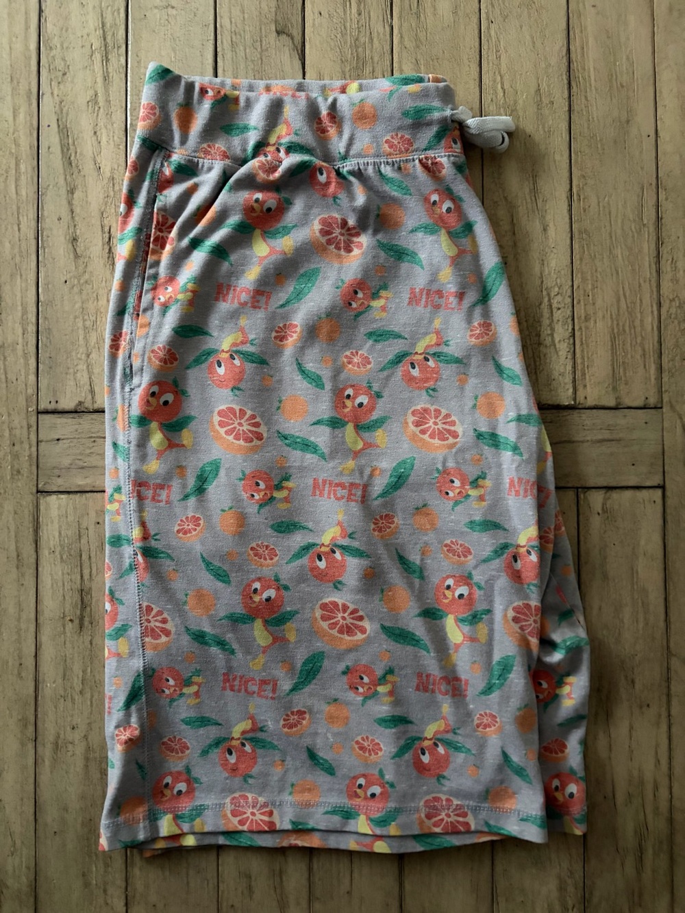 Disney Orange Bird Adventure Land cotton lounge shorts L